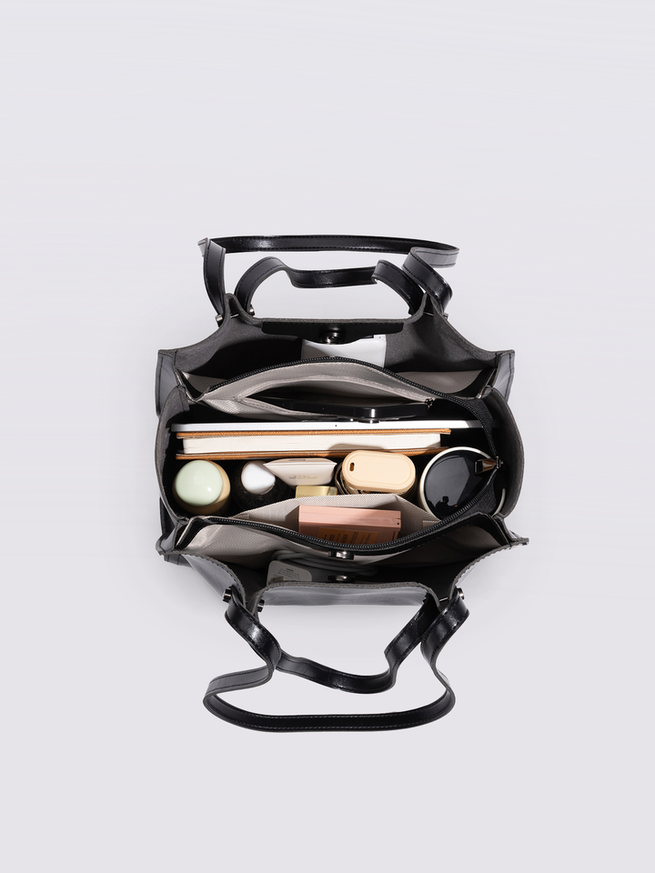 Paola Carryall Tote