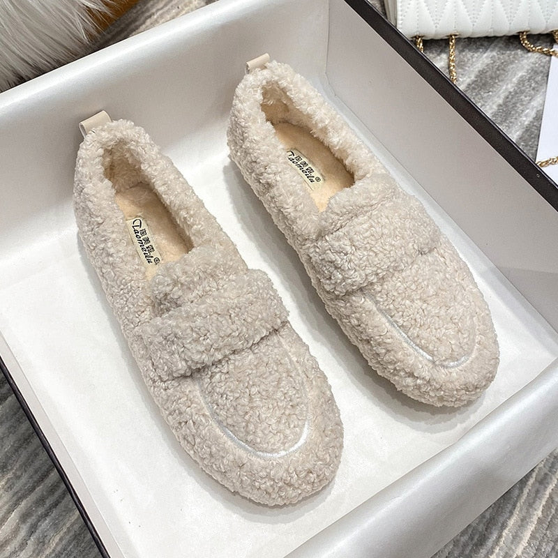 Pluchi | Timeless Lounge Shoes
