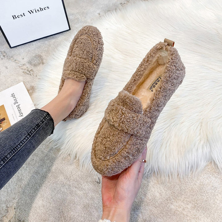 Pluchi | Timeless Lounge Shoes