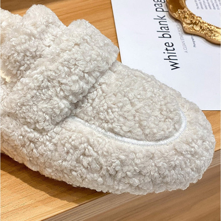 Pluchi | Timeless Lounge Shoes
