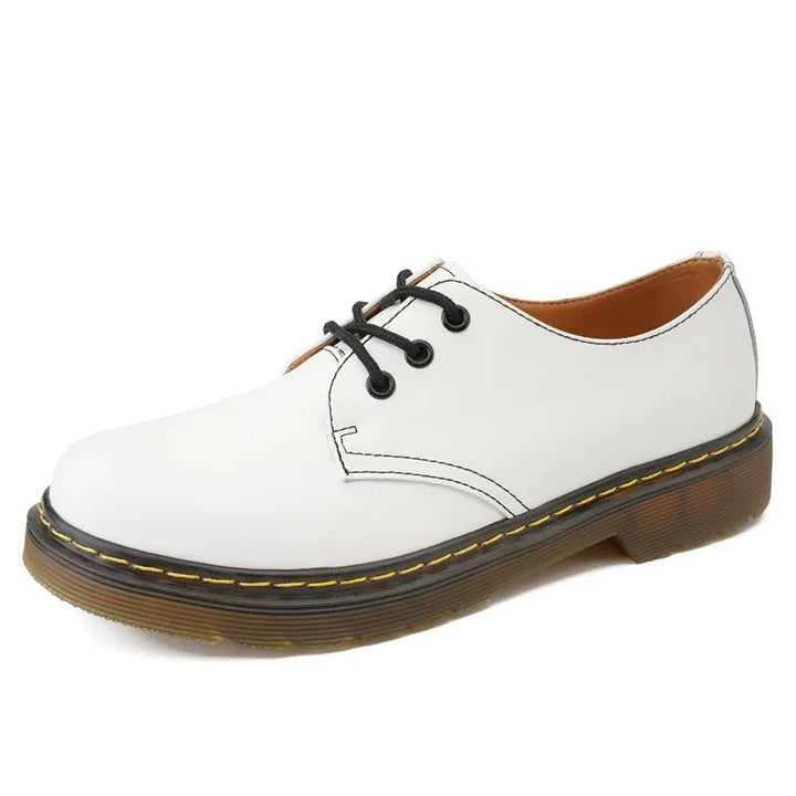 Martens | Elegant short shoes